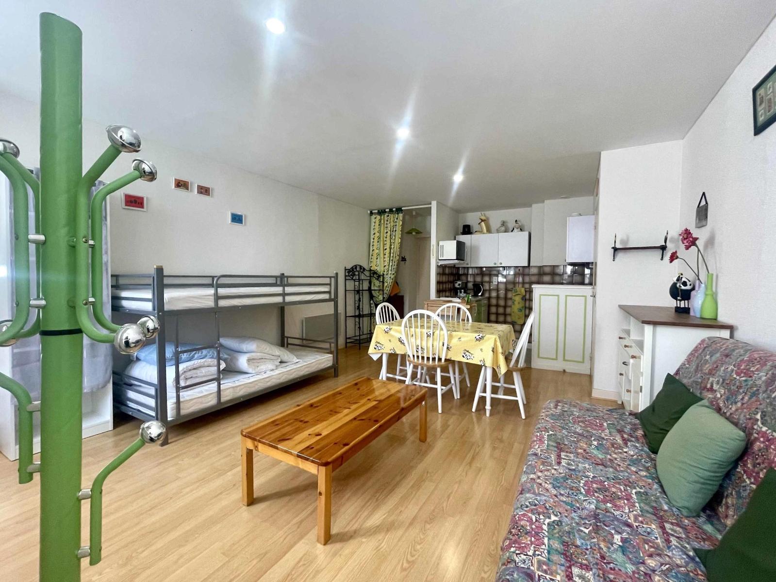 appartement 2 pièces - LE-MONT-DORE