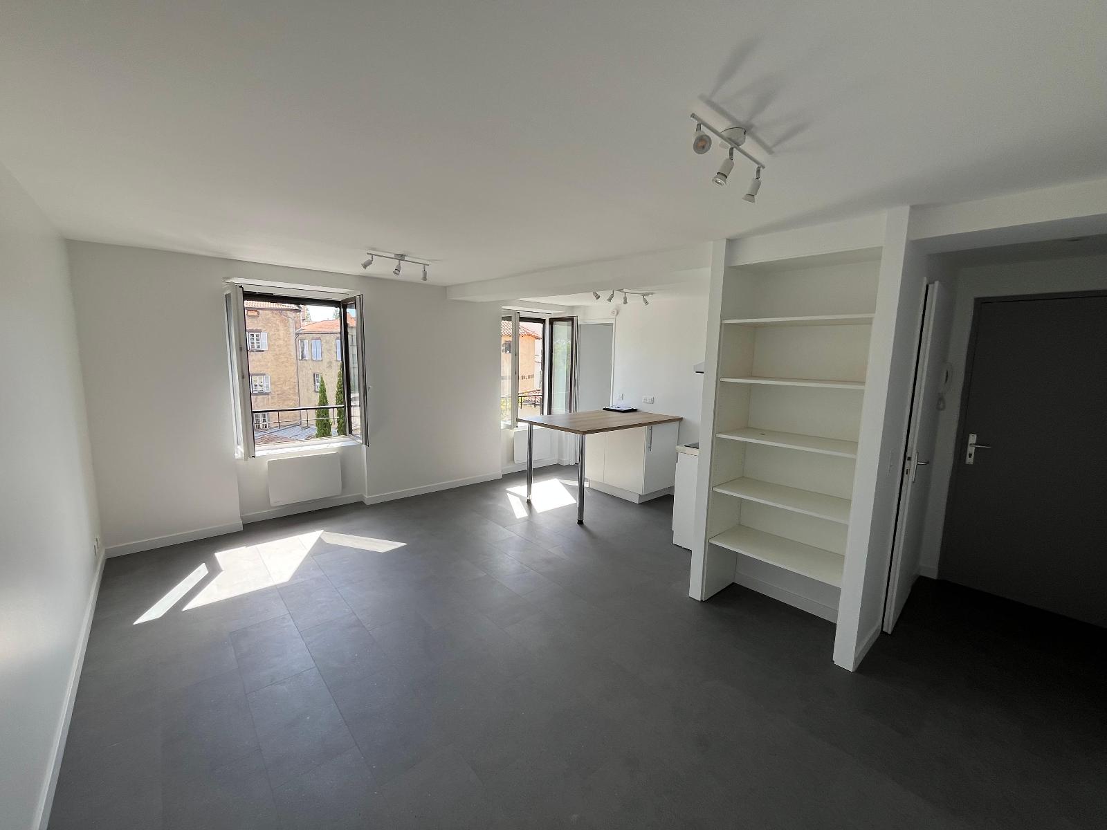 appartement 2 pièces - CLERMONT-FERRAND