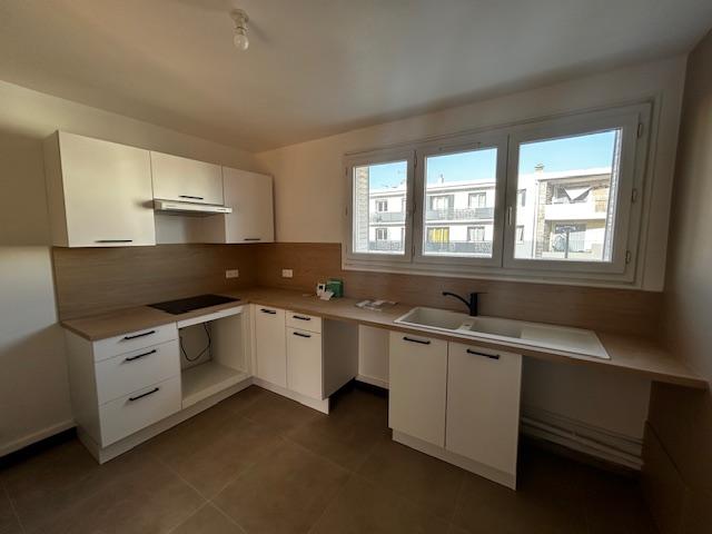 appartement 5 pièces - CLERMONT-FERRAND