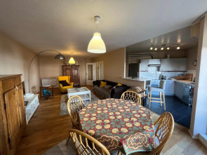 Appartement rénové en Location à Clermont-ferrand / 5 pièces 95m2